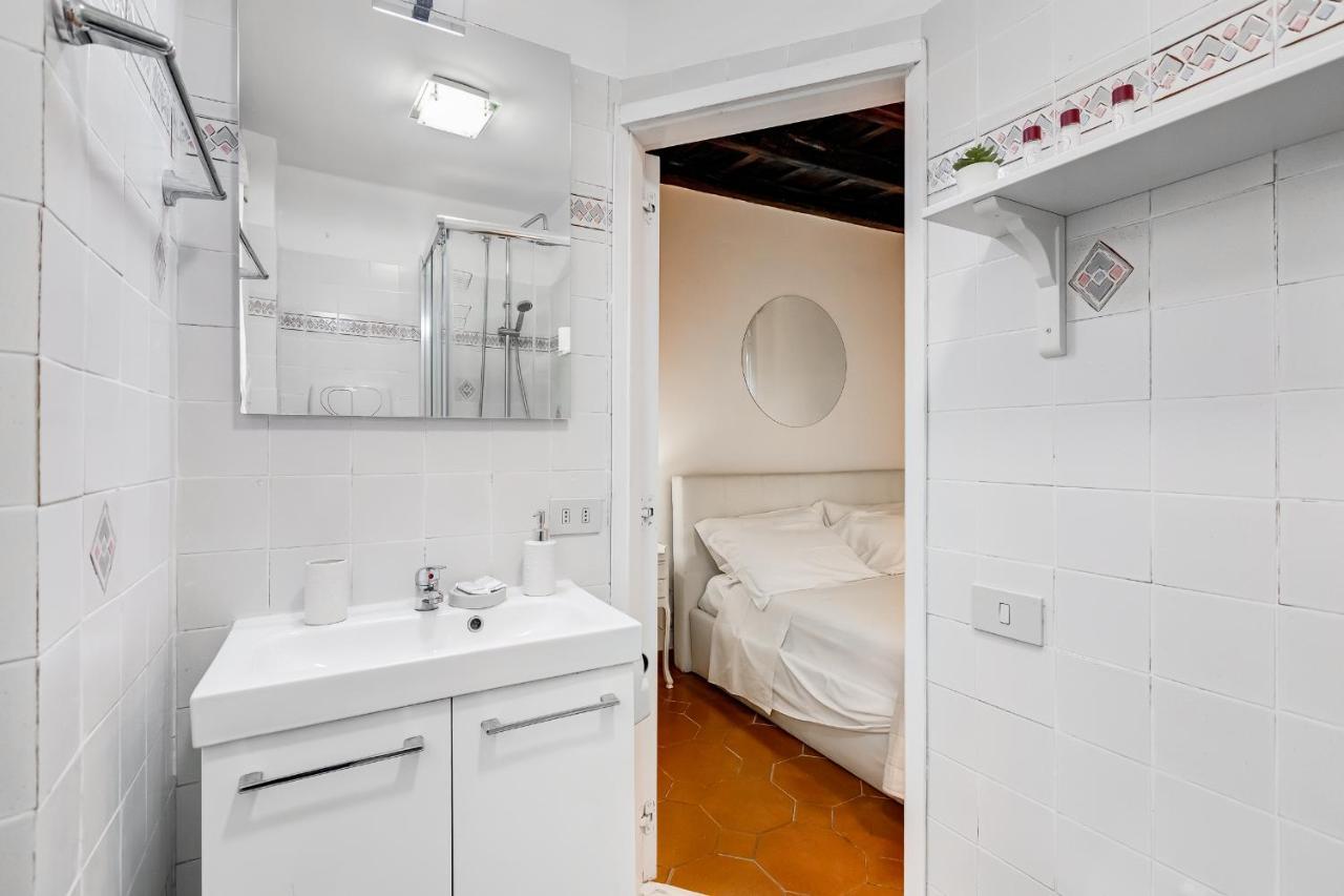 Appartamento White Coronari Roma